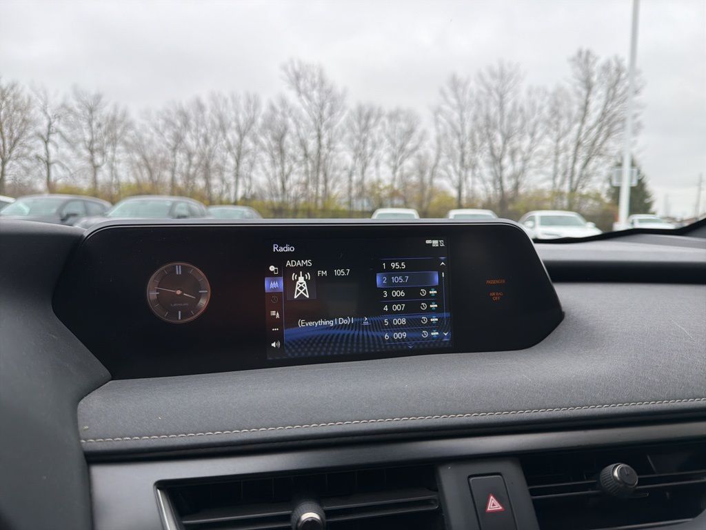 Thumbnail: 2021 Lexus UX - 30