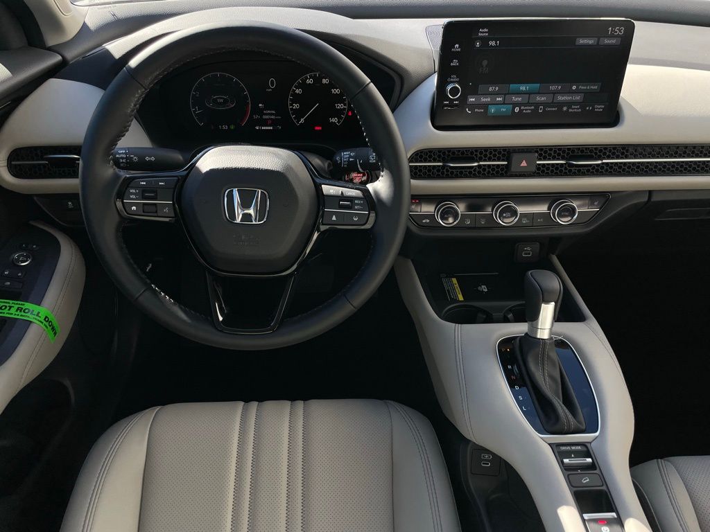 2026 Honda HR-V EX-L 11