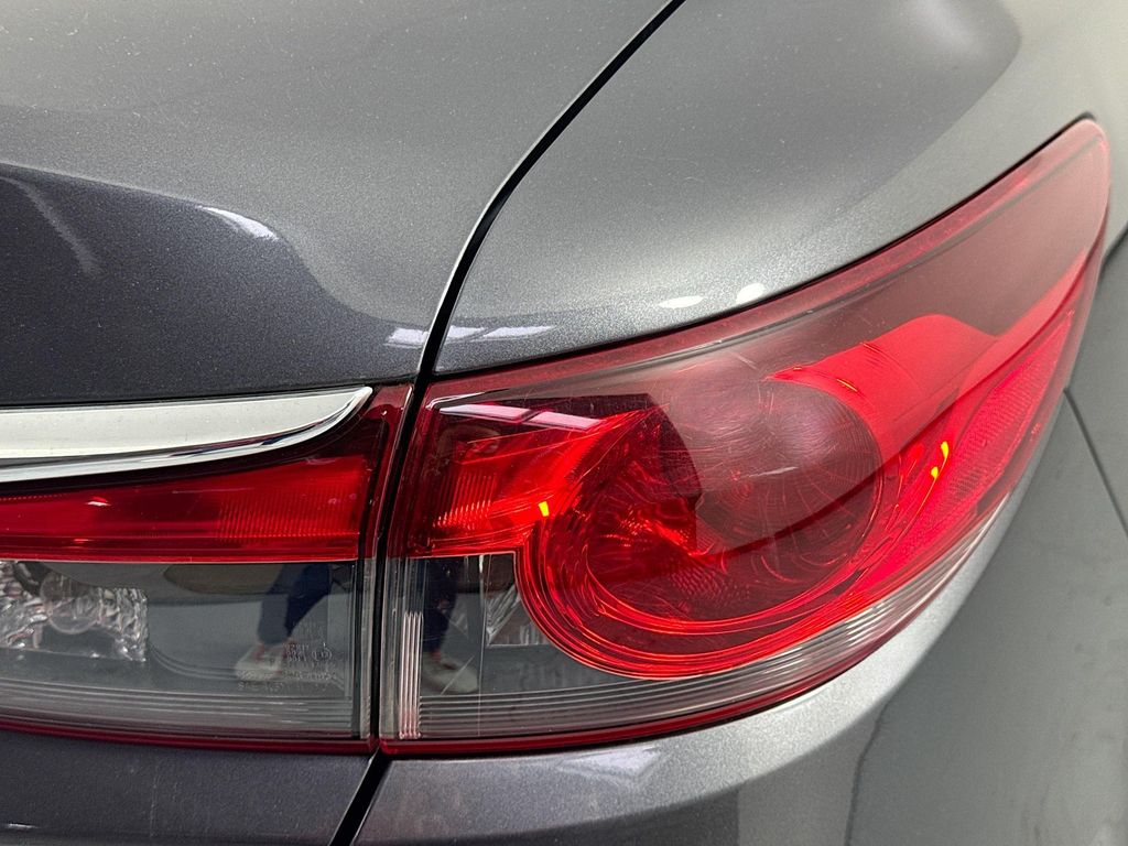 2016 Mazda Mazda6 i Touring photo