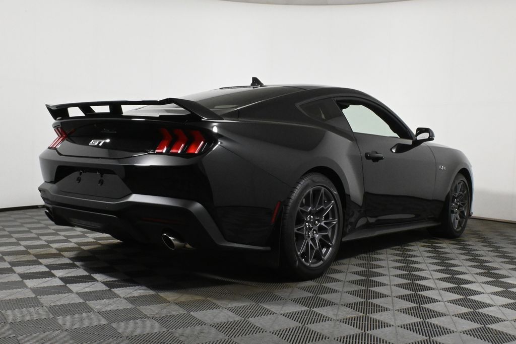 Thumbnail: 2024 Ford Mustang - 6