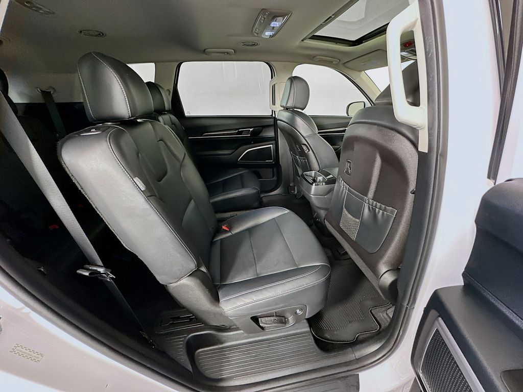 Thumbnail: 2025 Kia Telluride - 28