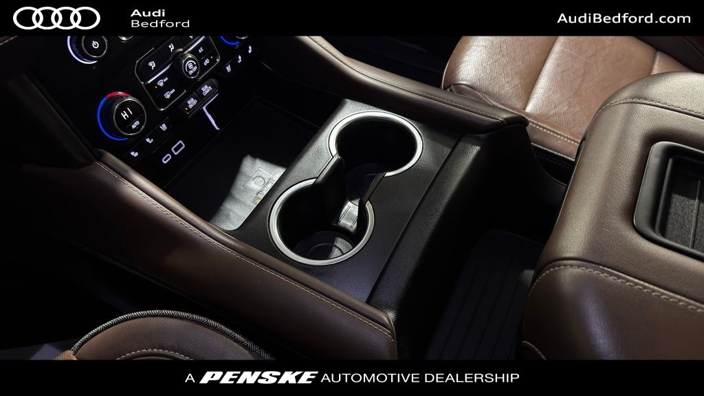 Thumbnail: 2022 Chevrolet Suburban - 17