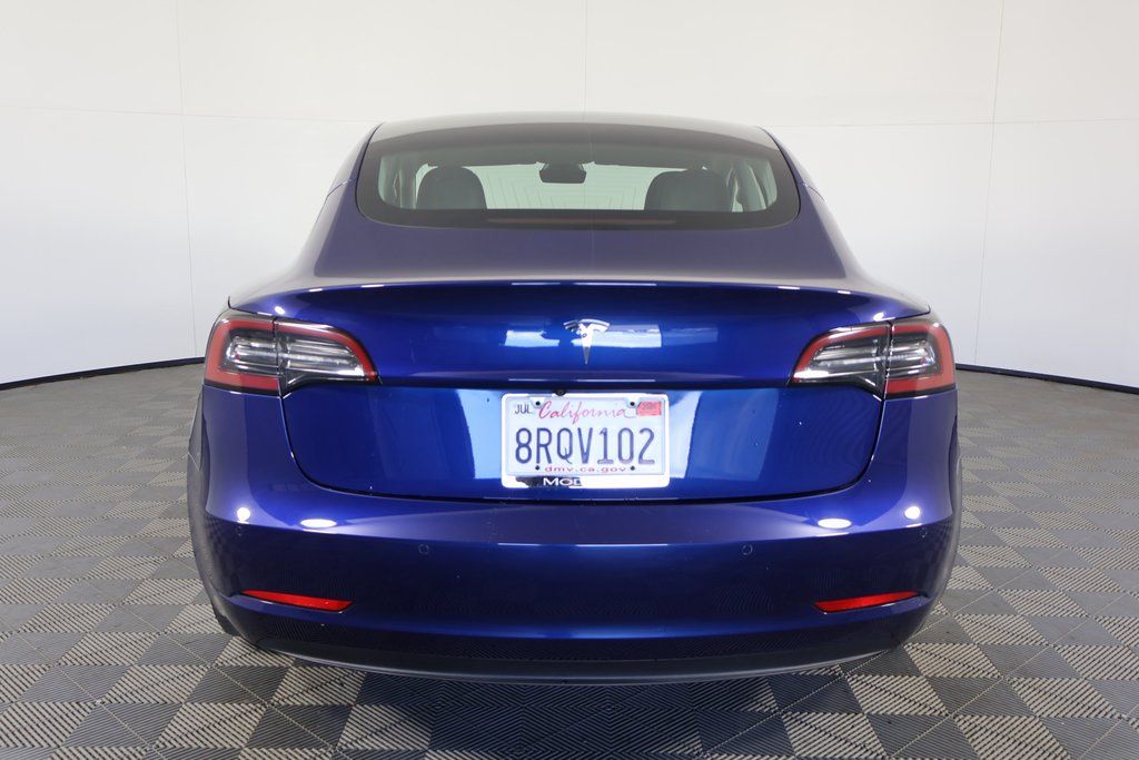 Thumbnail: 2020 Tesla Model 3 - 5