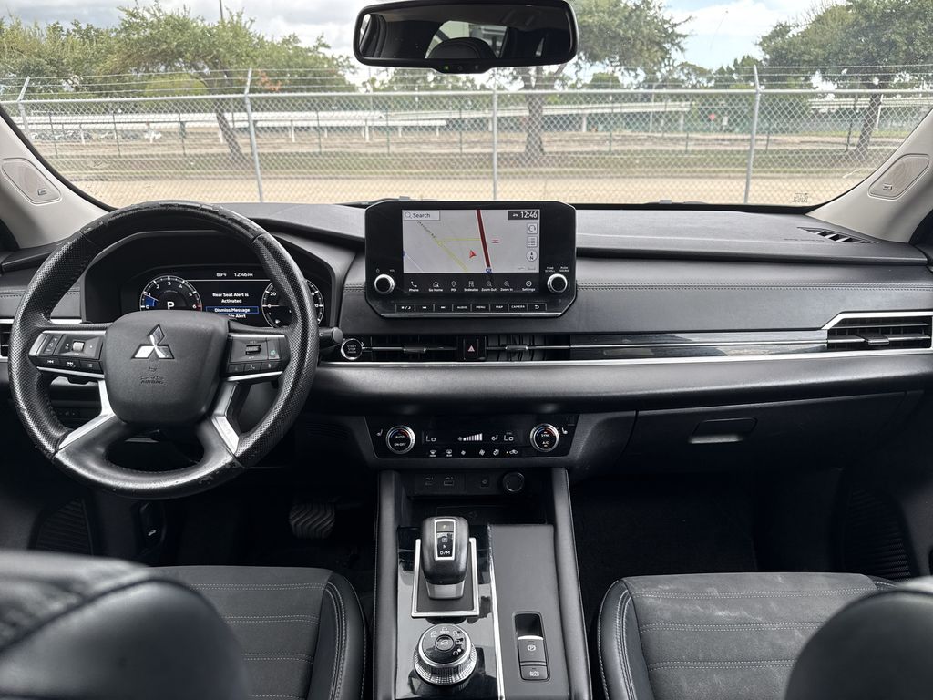 2022 Mitsubishi Outlander SE Black at Emmons Autoplex