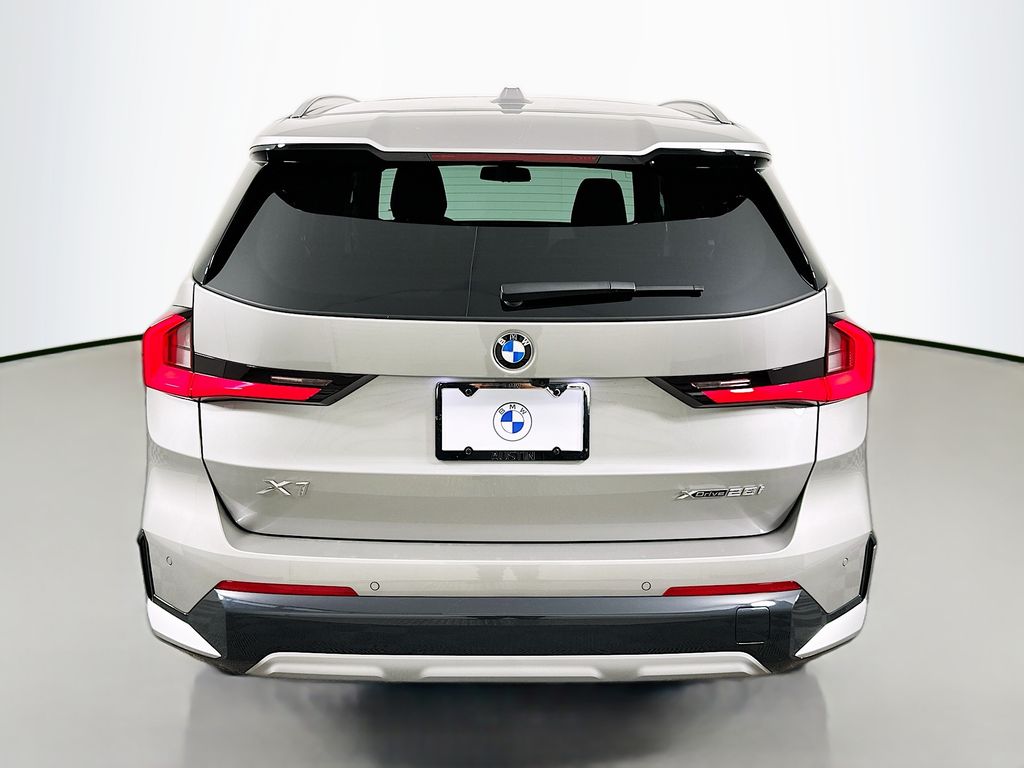 Thumbnail: 2026 BMW X1 - 6