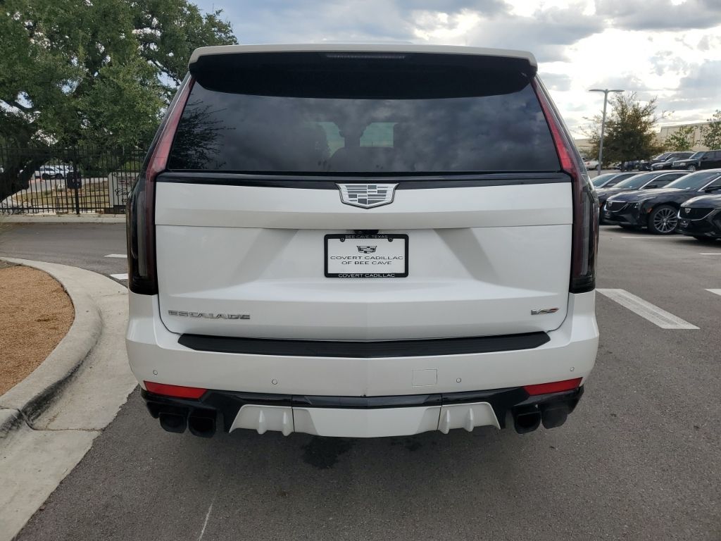 Used Car 2024 Cadillac Escalade  V-series For Sale Under $140,000 In Austin, Texas