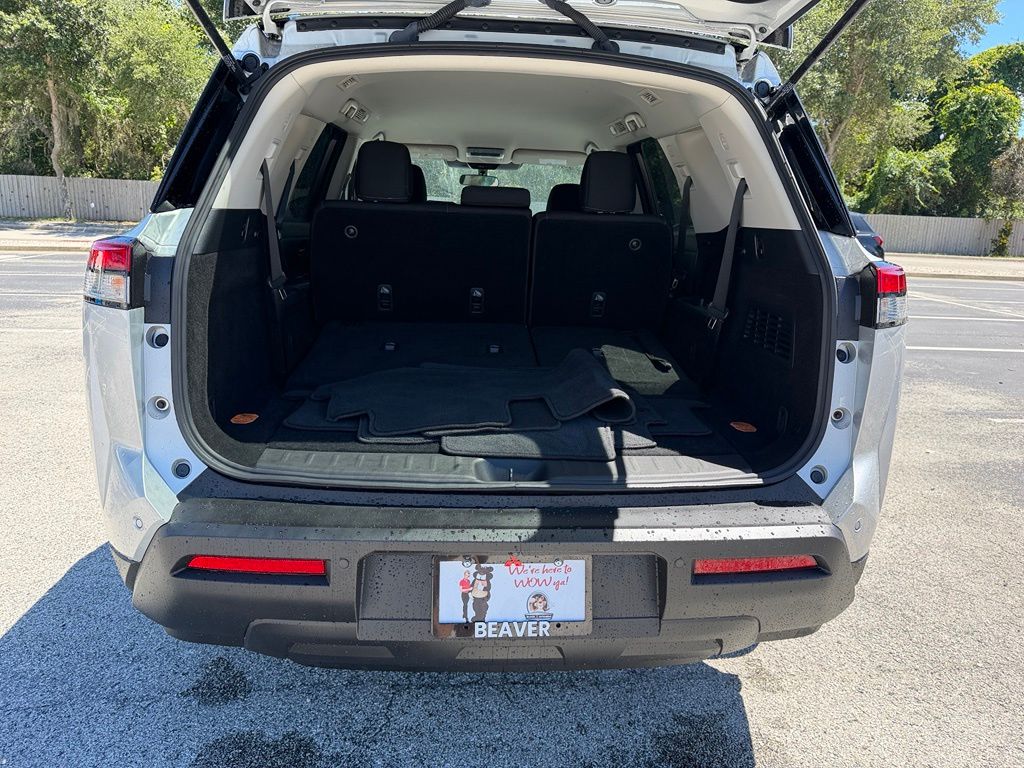 Used 2024 Nissan Pathfinder SUV