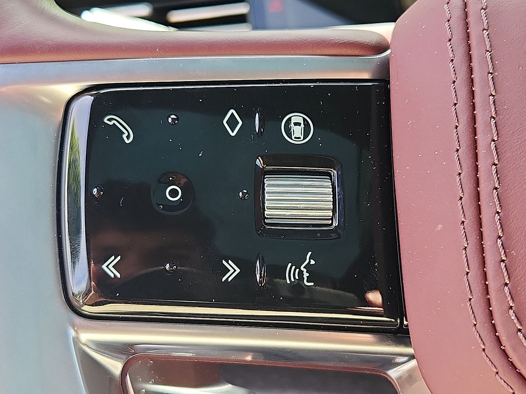 2024 Land Rover Range Rover SE 20