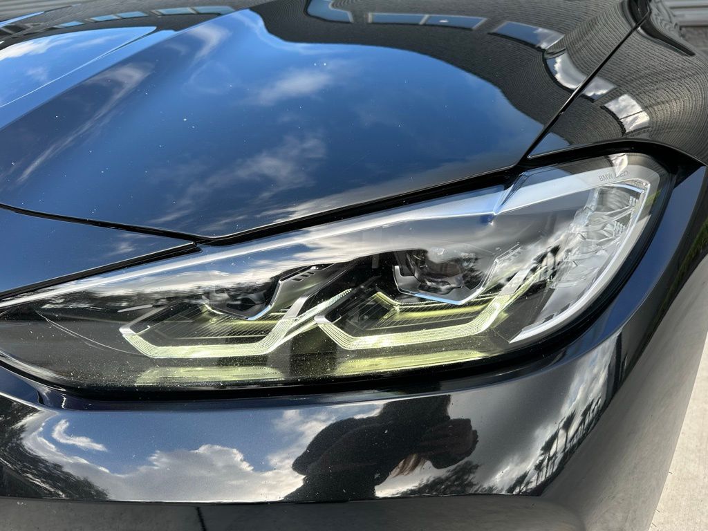 Thumbnail: 2022 BMW M3 - 13