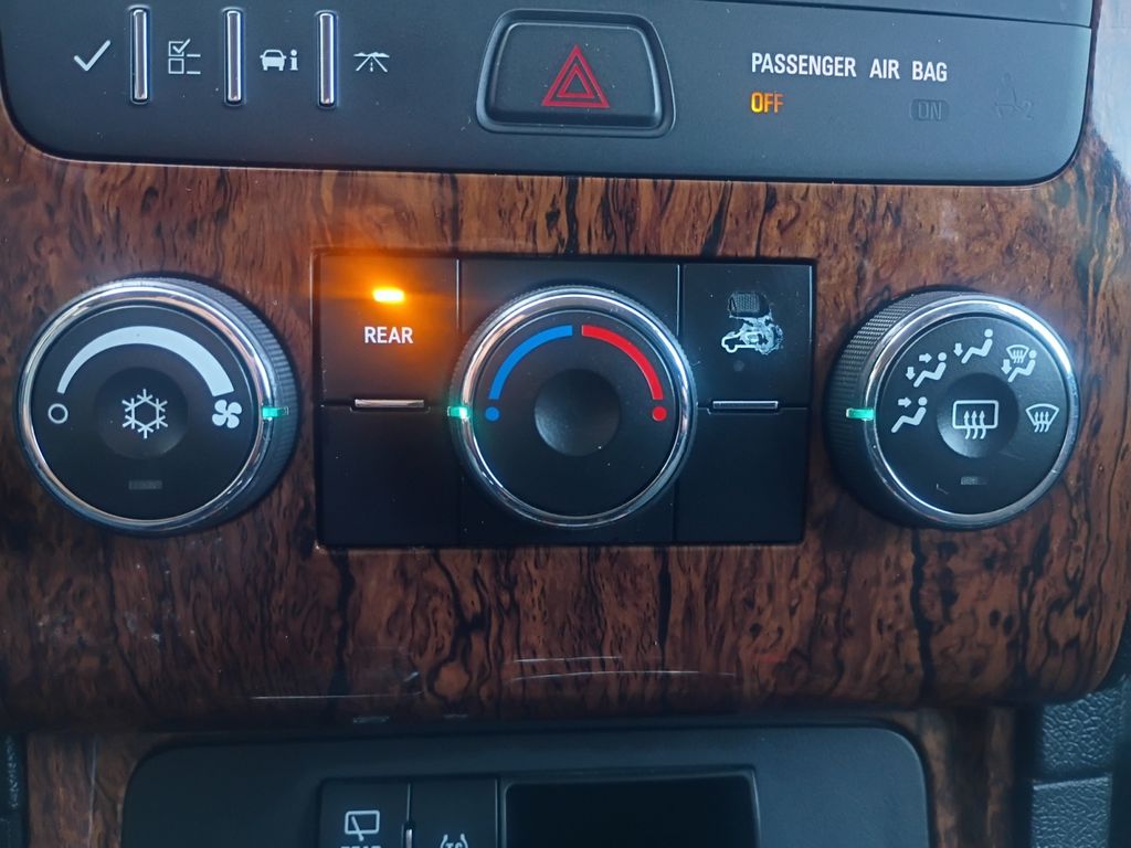 Used Car 2013 Chevrolet Traverse  Lt For Sale Under $10,000 In Austin, Texas