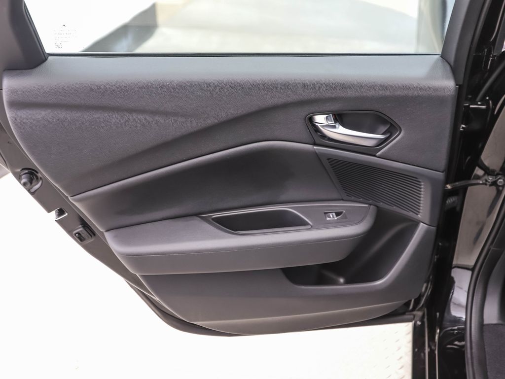 2021 Acura TLX Base 18