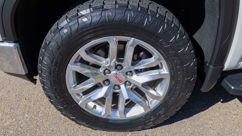 Used 2019 GMC Sierra 1500 SLT 4D Crew Cab