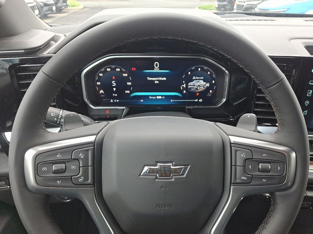 Thumbnail: 2026 Chevrolet Silverado 1500 - 9
