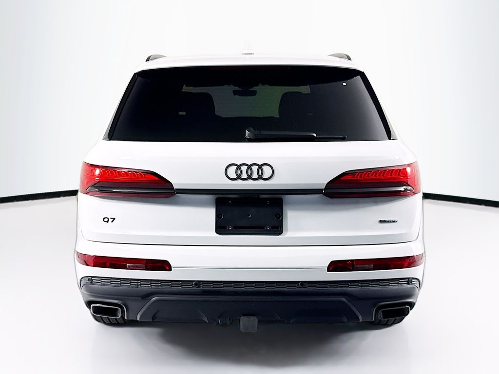 Thumbnail: 2025 Audi Q7 - 6