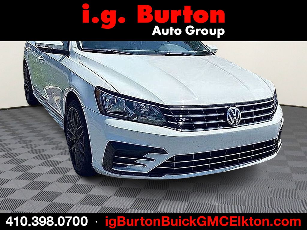  2016 Volkswagen Passat 1.8T SE   