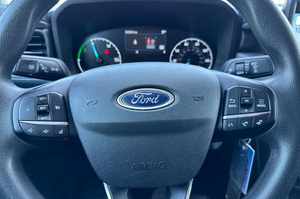 2023 Ford Maverick XL photo