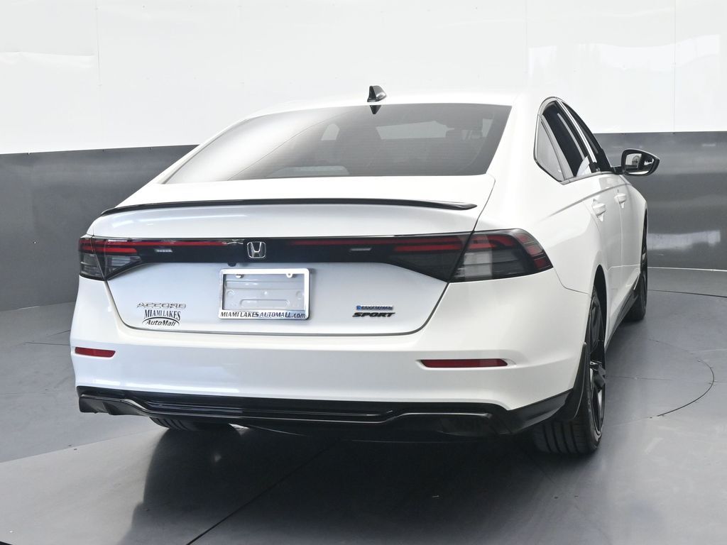 Used 2025 White Honda Sport-L image 5
