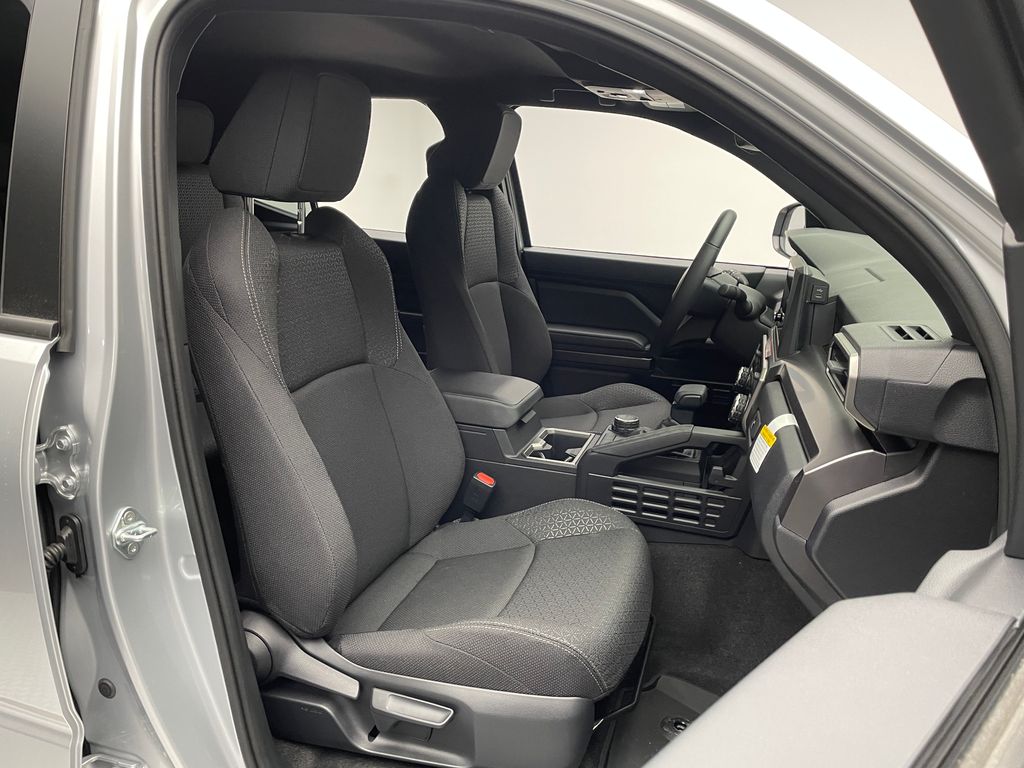 Thumbnail: 2025 Toyota 4Runner - 23