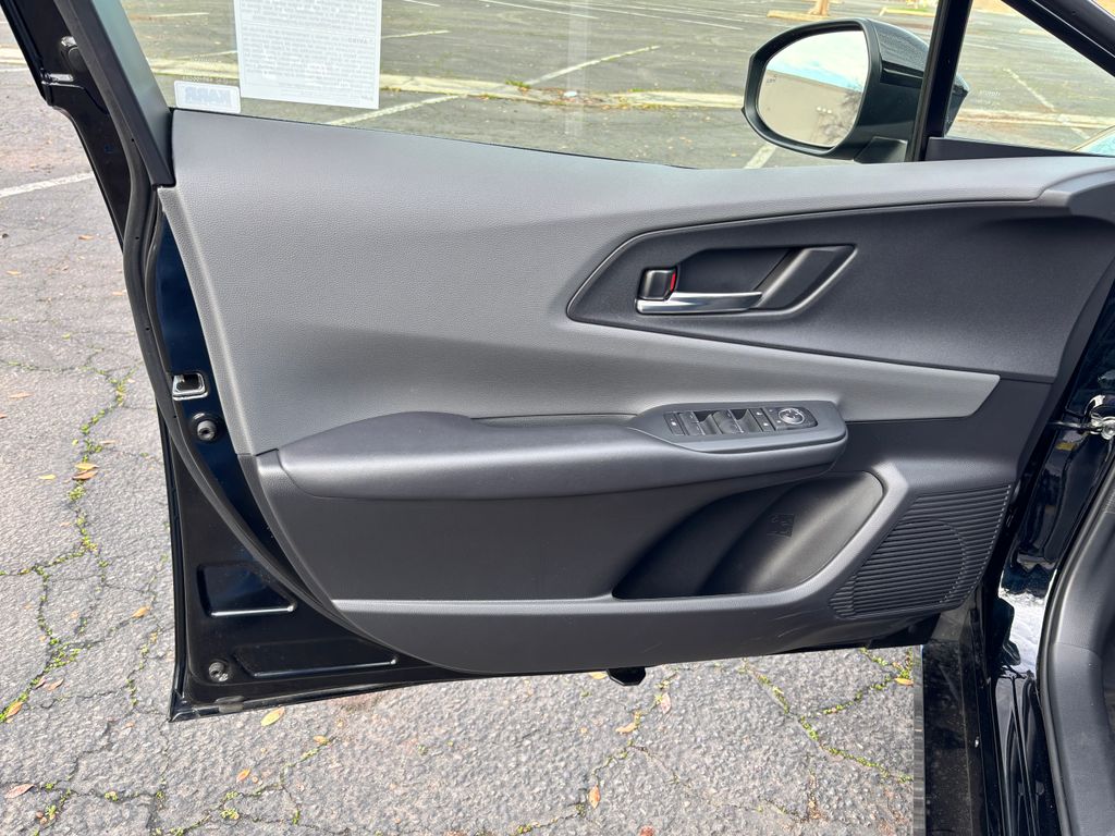 Thumbnail: 2025 Toyota Prius - 25