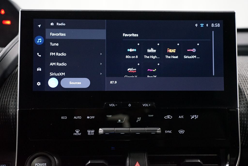 Thumbnail: 2024 Toyota bZ4X - 18