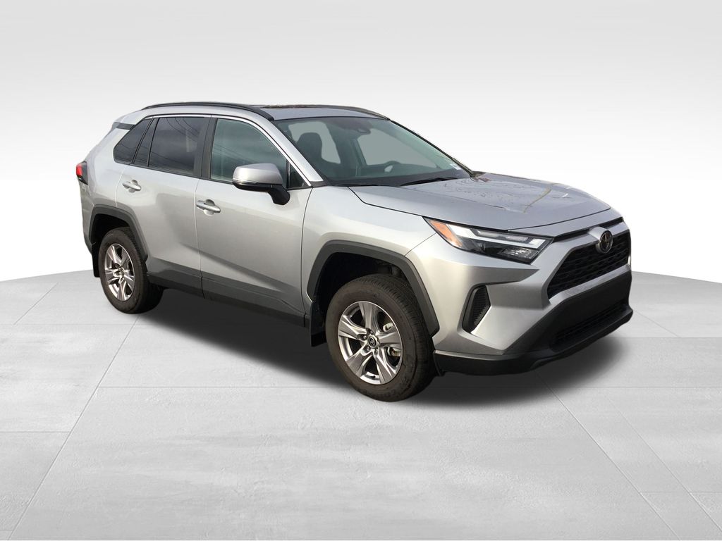 Thumbnail: 2023 Toyota RAV4 - 8