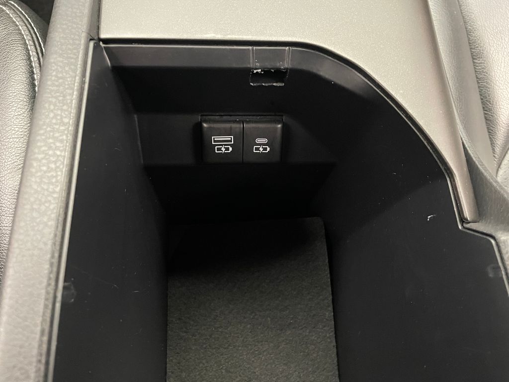 Thumbnail: 2023 Toyota Camry - 30