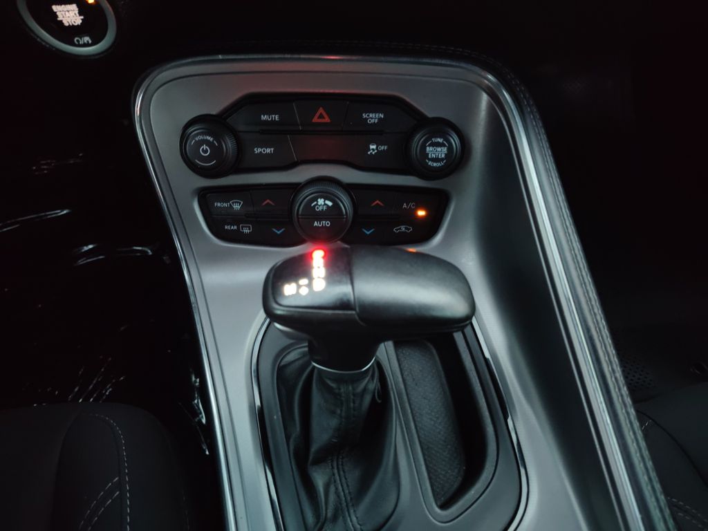 Used Car 2023 Dodge Challenger  Sxt For Sale Under $25,000 In Austin, Texas