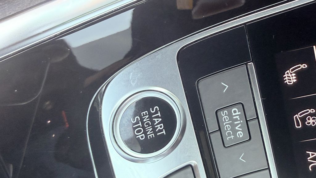 Used 2022 Audi Q8 55 Premium Plus 4D Sport Utility