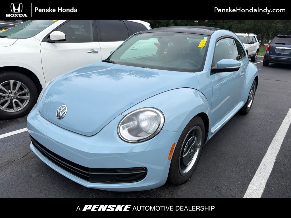 2013 Volkswagen Beetle Entry -
                  Indianapolis, IN