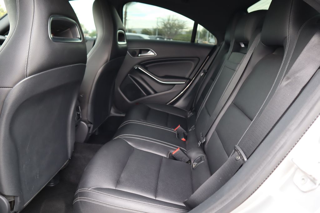 Thumbnail: 2017 Mercedes-Benz CLA - 20