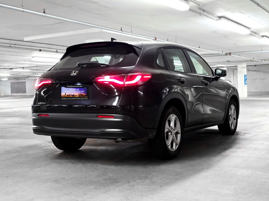 2023 Honda HR-V LX photo 4