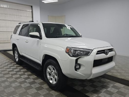 2024 Toyota 4Runner SR5 4WD