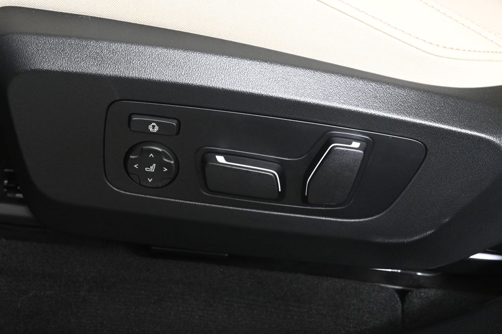 Thumbnail: 2026 BMW X3 - 27