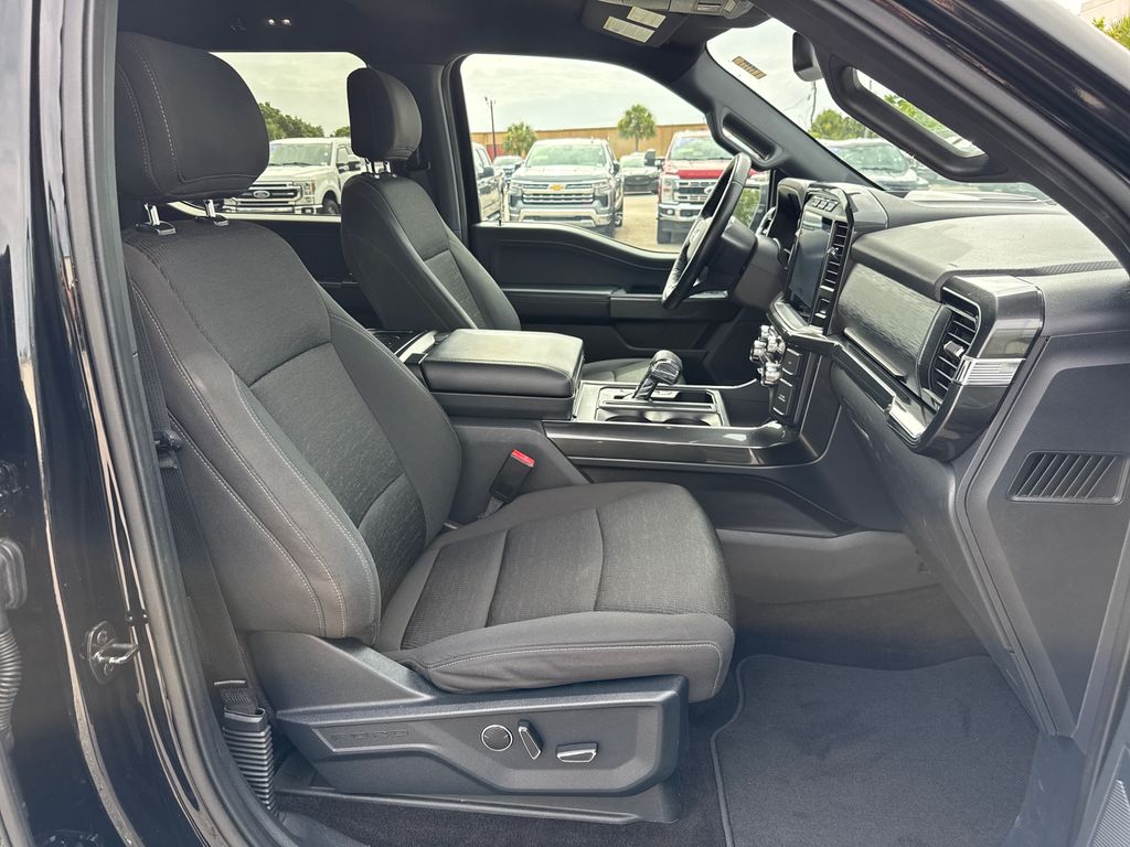 Certified Used 2021 Black Ford XLT image 27