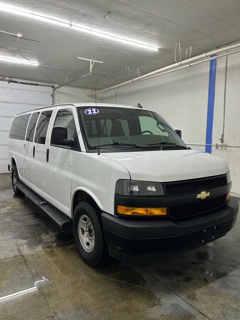 2022 Chevrolet Express 3500