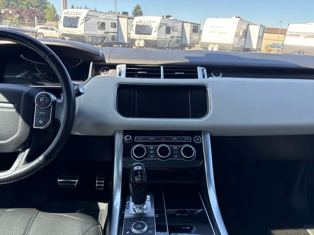2016 Fuji White Land Rover Range Rover Sport 5.0L V8 Supercharged 4X4 SUV