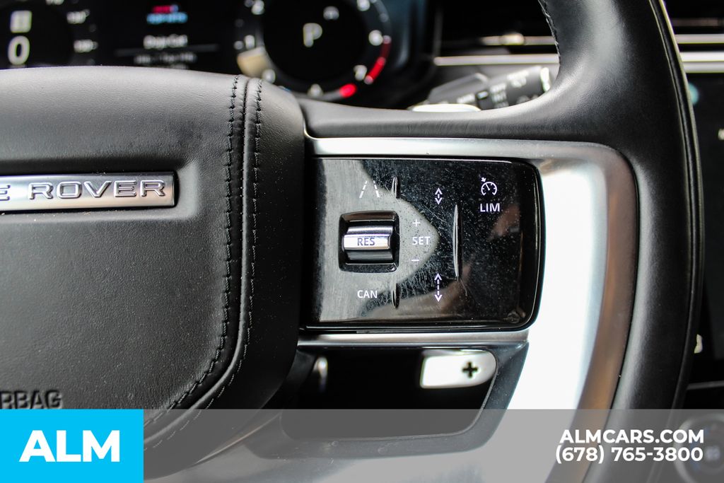 Used 2023 Gray Land Rover SE image 30