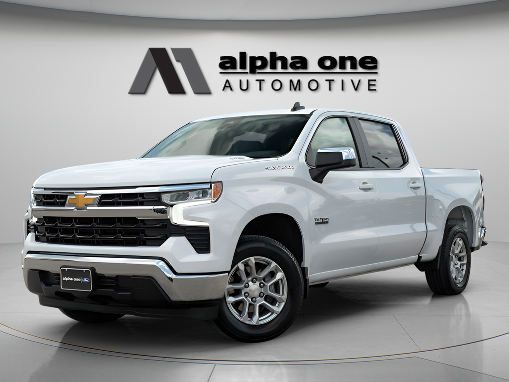 Summit White 2025 Chevrolet Silverado 1500 Pickup Truck 4X2 8-Speed Automatic