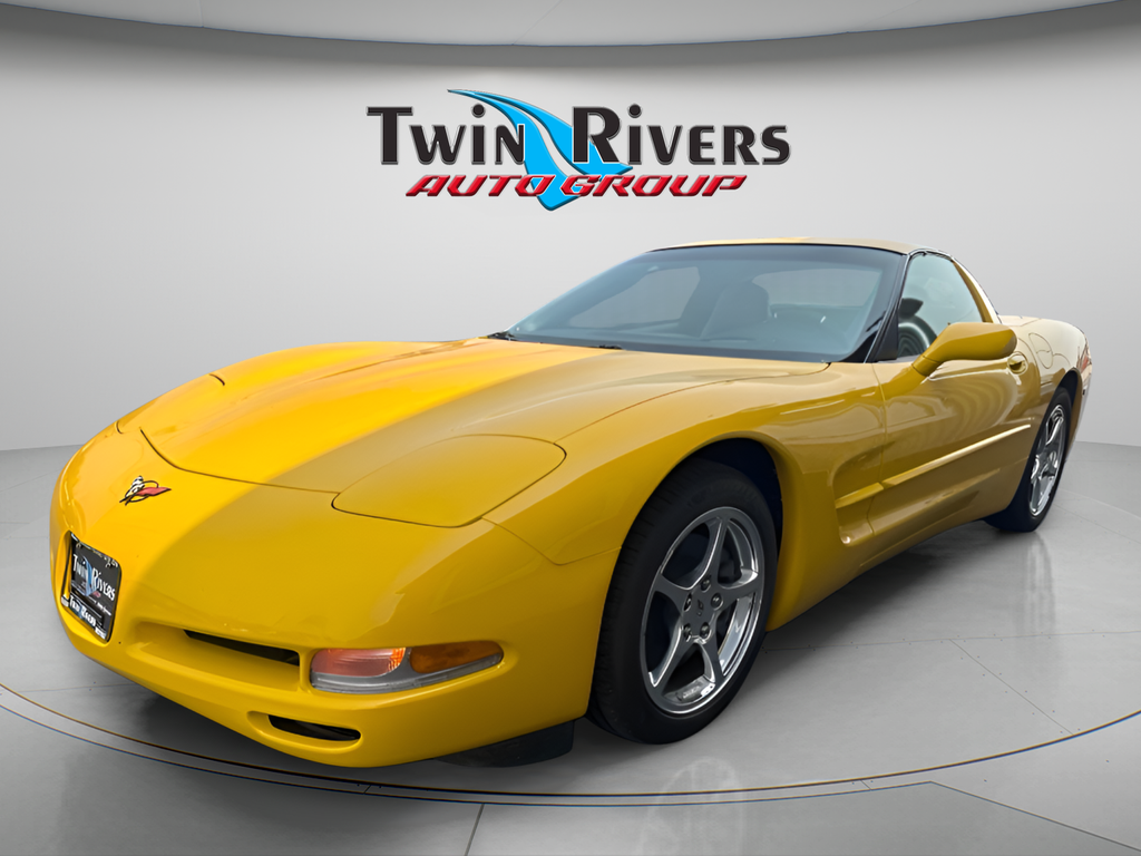 2004 Chevrolet Corvette Coupe RWD