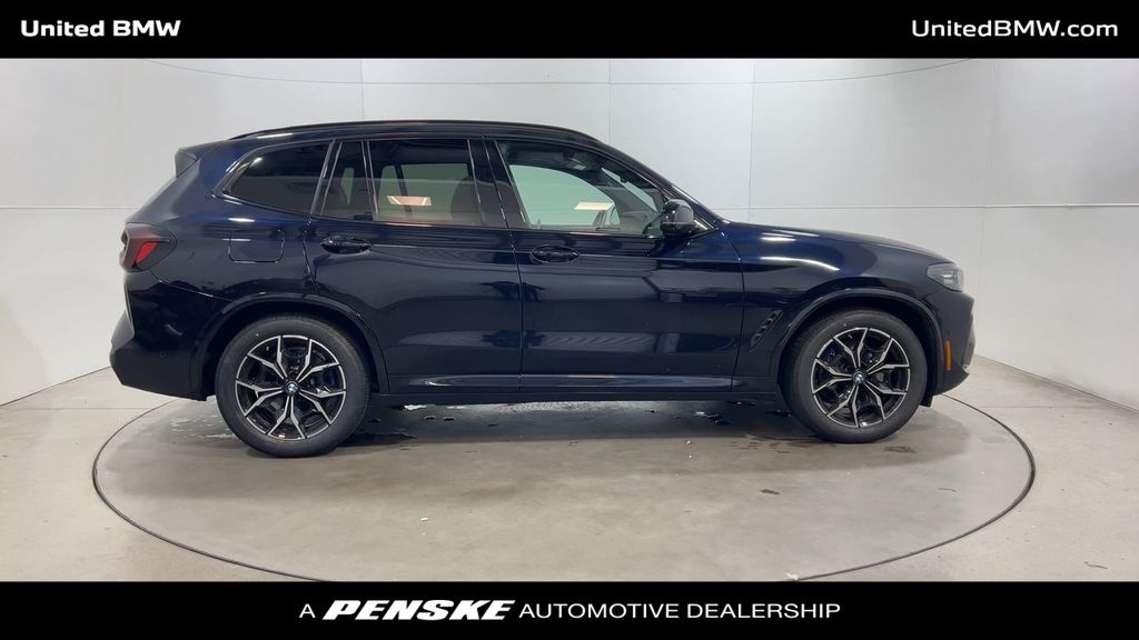 Thumbnail: 2024 BMW X3 - 9