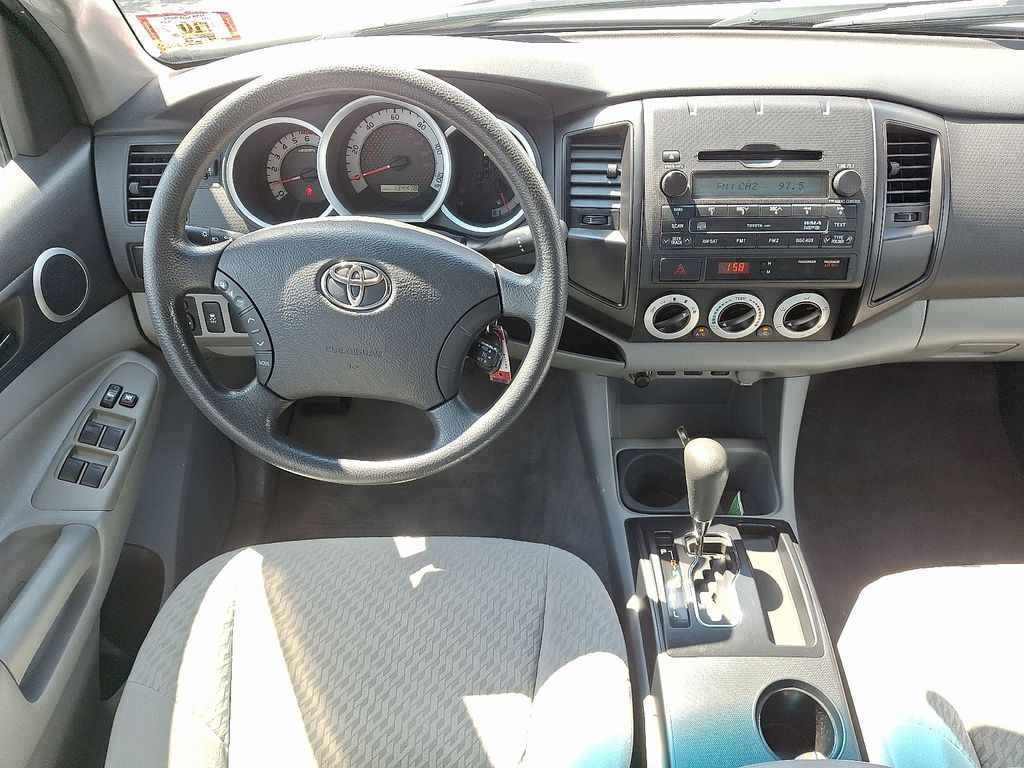 Thumbnail: 2011 Toyota Tacoma - 12