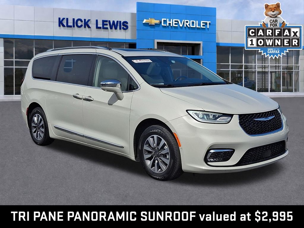2021 Chrysler Pacifica Hybrid Limited White at Phil Fitts Ford
