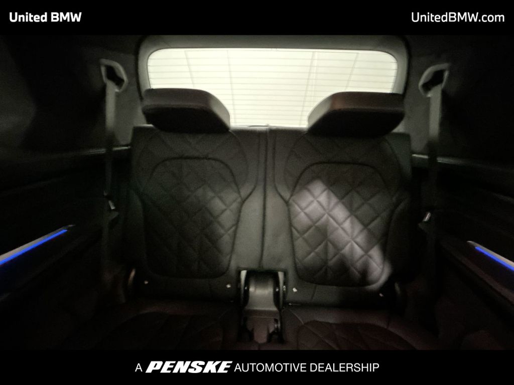 2025 BMW X7 xDrive40i 22