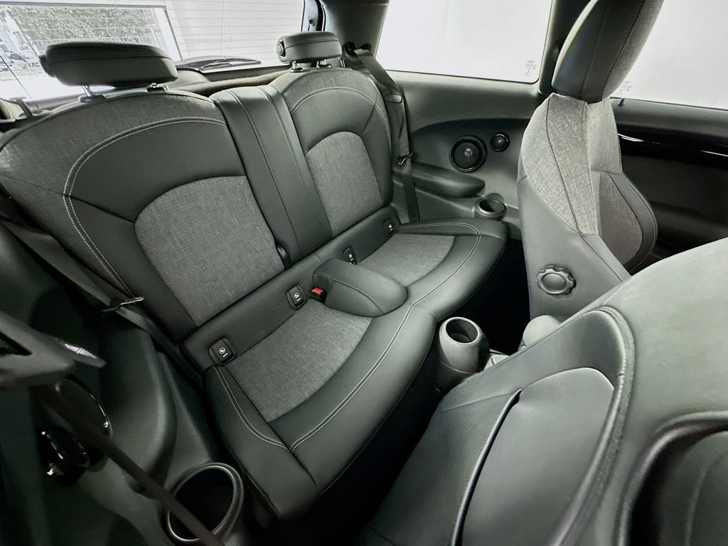2017 MINI Cooper Base 25