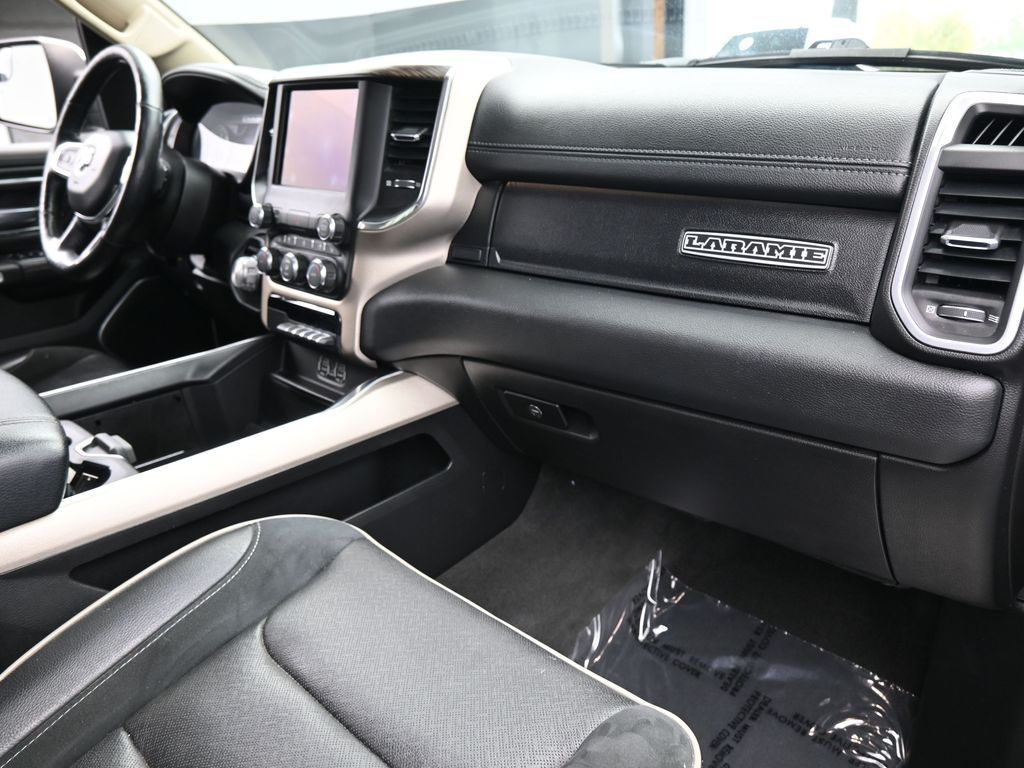 Used 2020 Diamond Black Crystal Pearlcoat Ram Laramie image 48