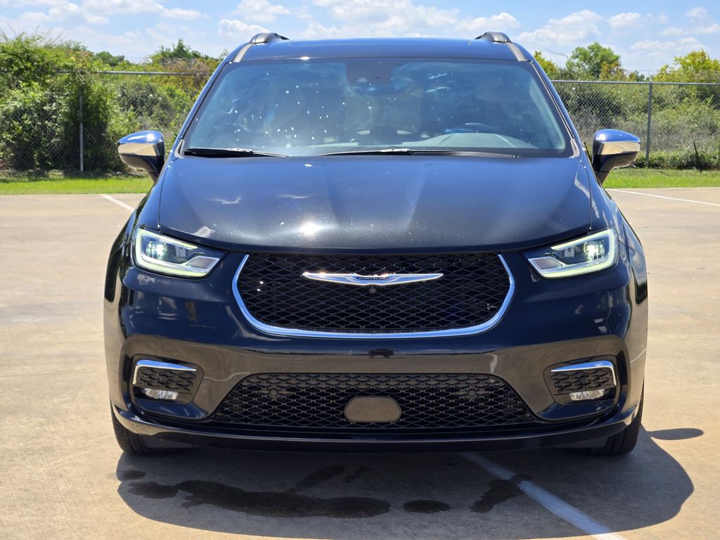 2022 Chrysler Pacifica Limited Black at Durrett Motor Company