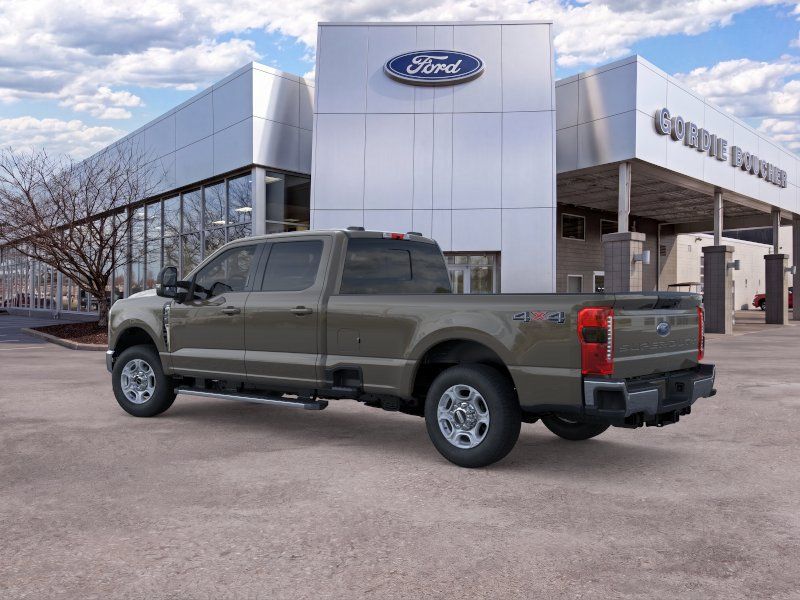 New 2026 Gray Ford XLT image 4