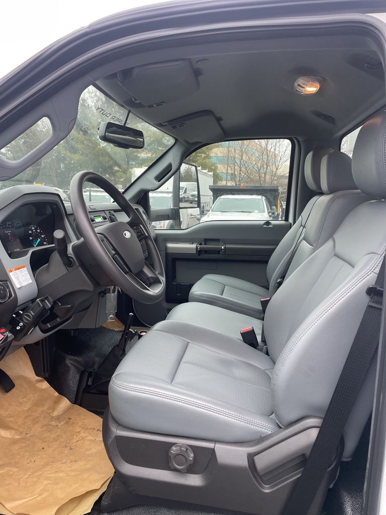 2025 Ford F-750 Diesel 