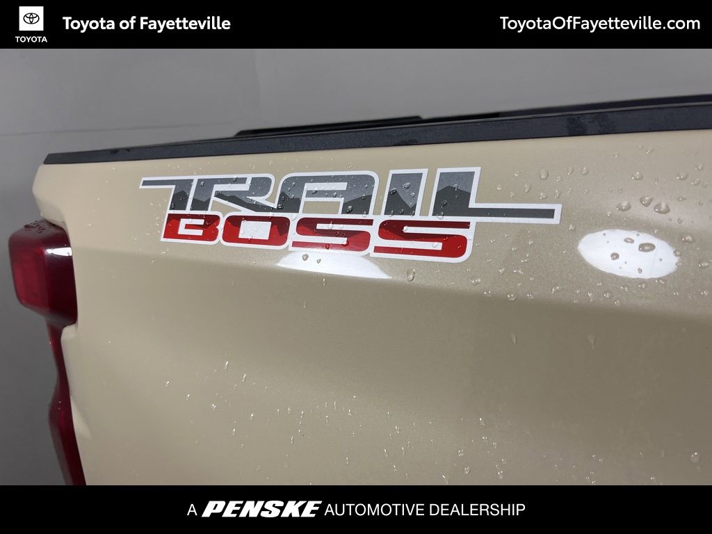 Thumbnail: 2022 Chevrolet Silverado 1500 - 4