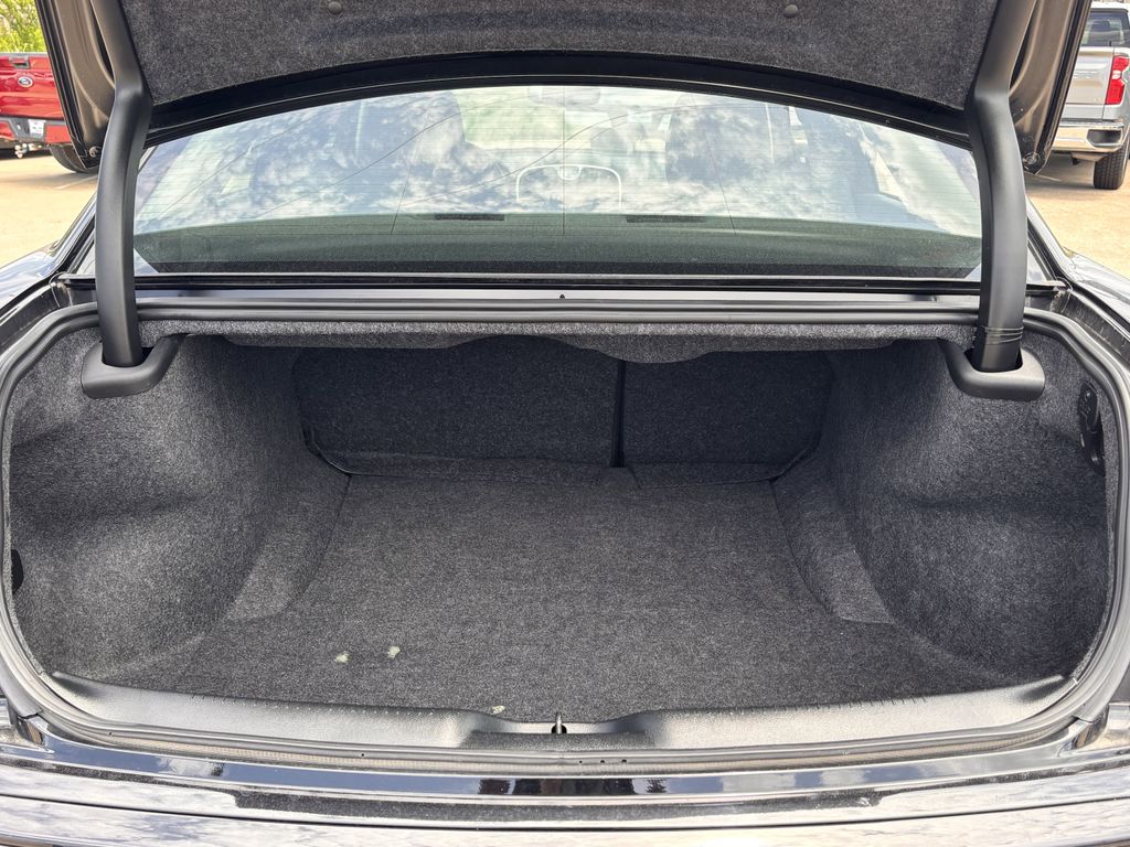 Used Car 2023 Chrysler 300  Touring For Sale Under $30,000 In Corsicana, Texas